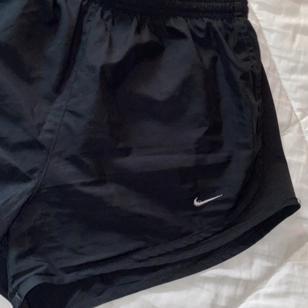 Nike Tempos - Picture 2 of 3